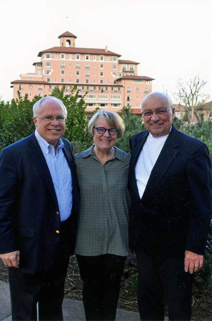 Jim & Gina with Clayton Yeutter (Nebraska 49)